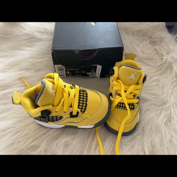 Jordan 4 Toddler - Picture 2 of 6